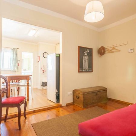 'White House' Apartment- Alfama Lisbon Bagian luar foto